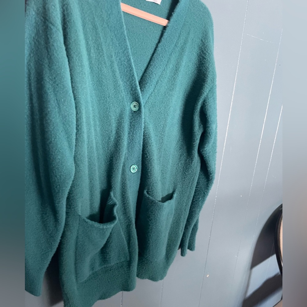 Aritzia Wilfred Cardigan - Picture 2 of 2